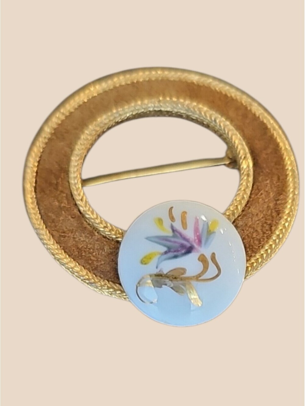 VTG Signed BSK Gold Tone Concentric Circle Brooch Hand Painted Porcelain Flower